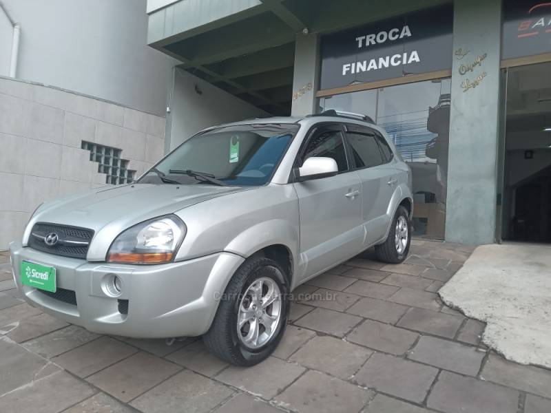 HYUNDAI - TUCSON - 2012/2013 - Bege - Sob Consulta