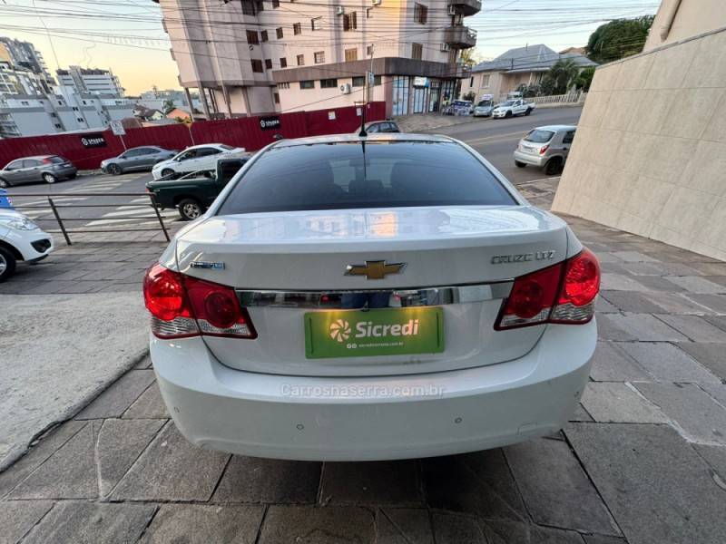 CHEVROLET - CRUZE - 2015/2015 - Branca - Sob Consulta