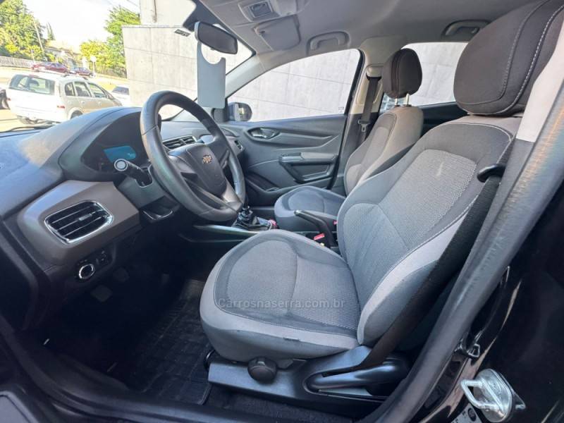 CHEVROLET - PRISMA - 2015/2015 - Preta - Sob Consulta