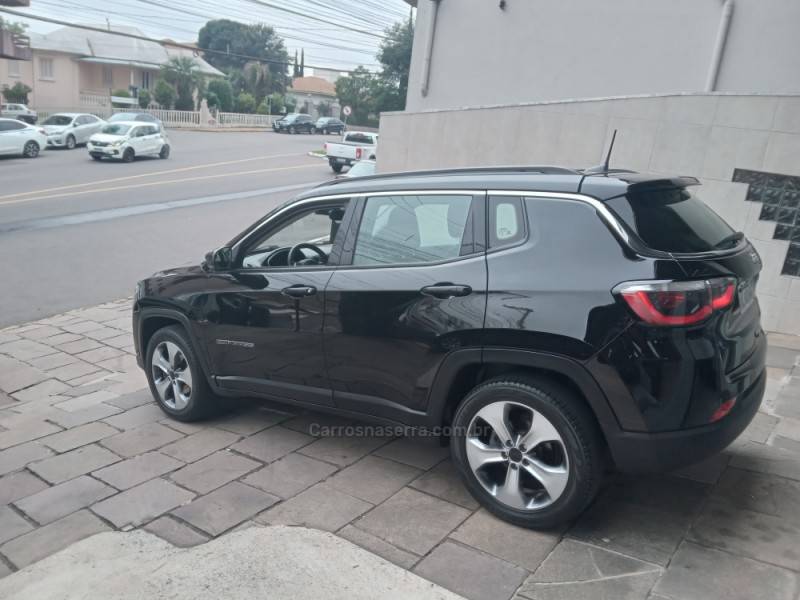 JEEP - COMPASS - 2017/2017 - Preta - R$ 93.900,00