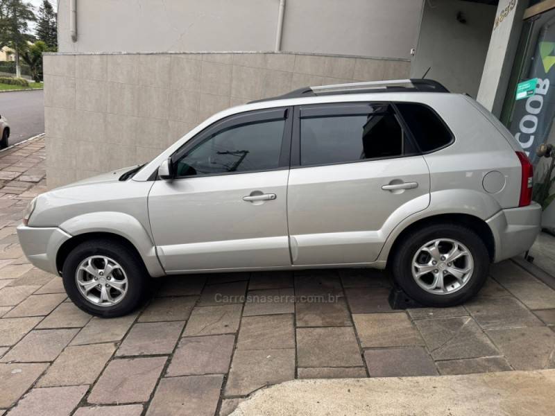 HYUNDAI - TUCSON - 2013/2013 - Prata - Sob Consulta