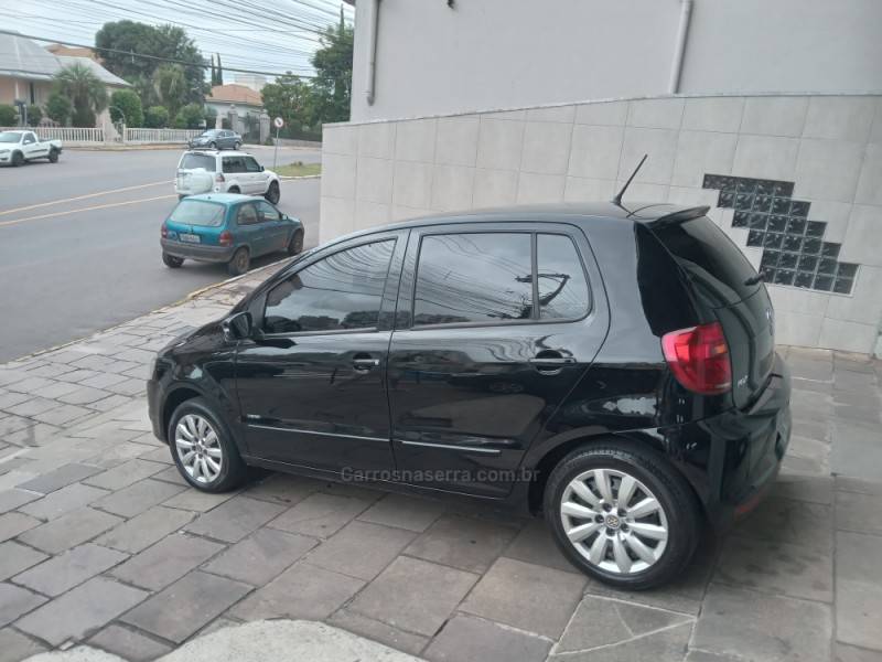 VOLKSWAGEN - FOX - 2010/2010 - Preta - Sob Consulta