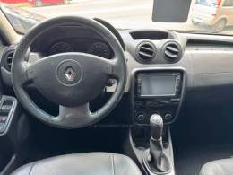 RENAULT - DUSTER - 2013/2014 - Preta - R$ 53.900,00