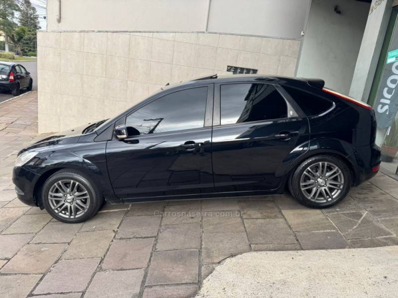 FORD - FOCUS - 2009/2009 - Preta - Sob Consulta