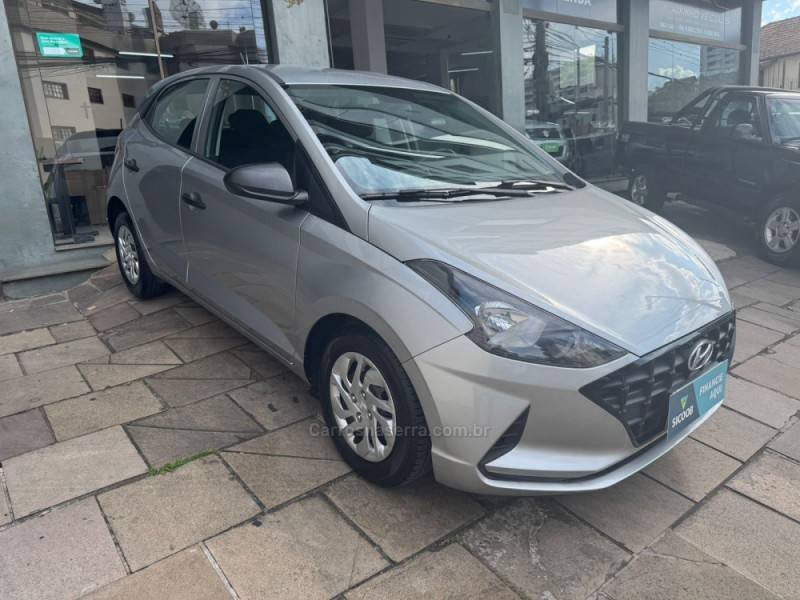 HYUNDAI - HB20 - 2021/2022 - Prata - Sob Consulta