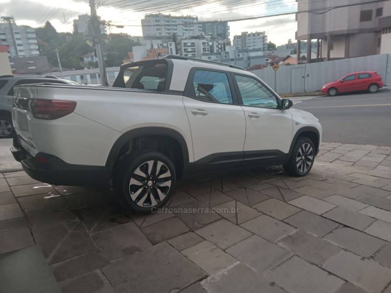 CHEVROLET - MONTANA - 2024/2025 - Branca - R$ 123.900,00