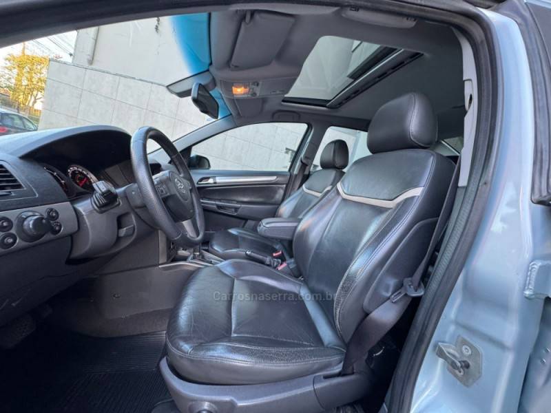 CHEVROLET - VECTRA - 2009/2010 - Prata - Sob Consulta