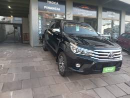 TOYOTA - HILUX - 2016/2016 - Preta - Sob Consulta