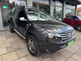 RENAULT - DUSTER - 2013/2014 - Preta - R$ 53.900,00