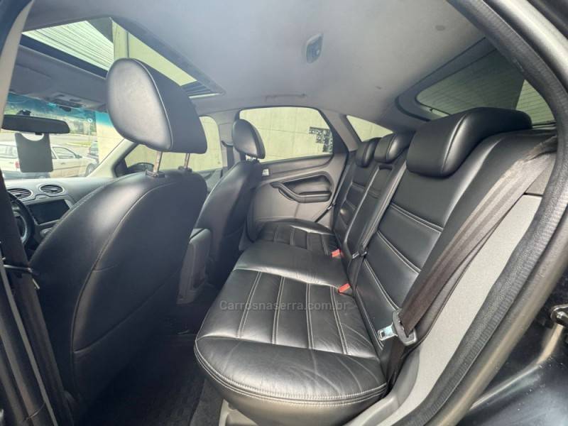 FORD - FOCUS - 2009/2009 - Preta - Sob Consulta