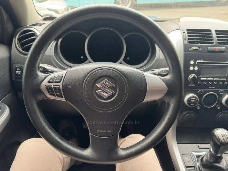 SUZUKI - GRAND VITARA - 2012/2012 - Prata - R$ 54.900,00