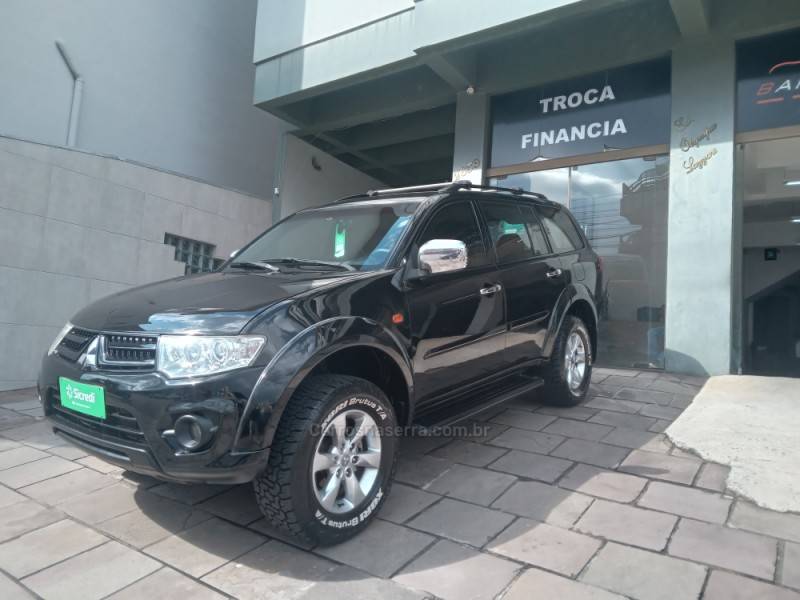 MITSUBISHI - PAJERO DAKAR - 2013/2014 - Preta - Sob Consulta