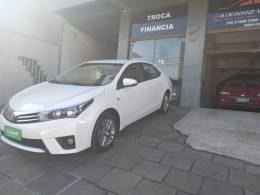 TOYOTA - COROLLA - 2015/2016 - Branca - Sob Consulta